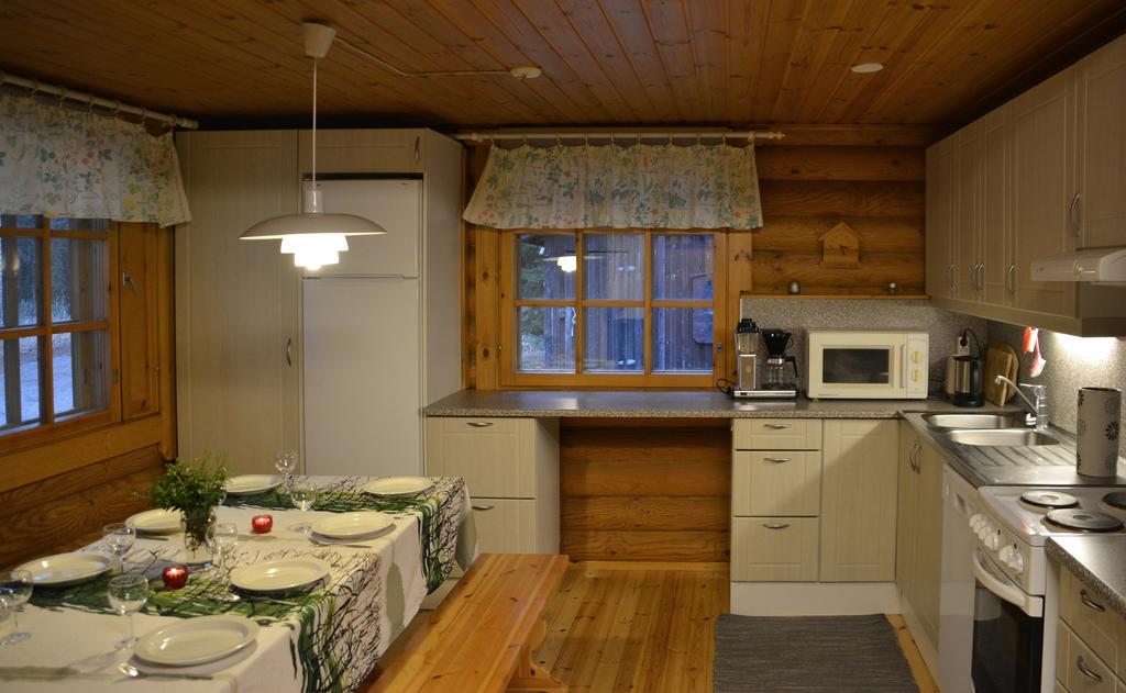 Lomapesae Cottages Pertunmaa Quarto foto