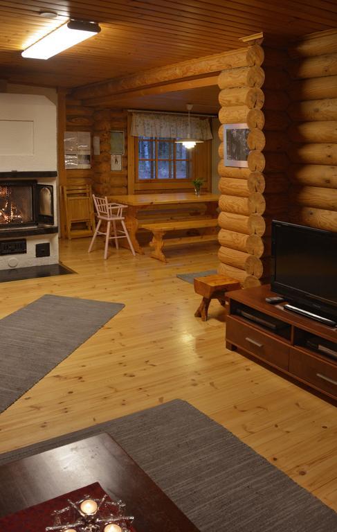 Lomapesae Cottages Pertunmaa Quarto foto