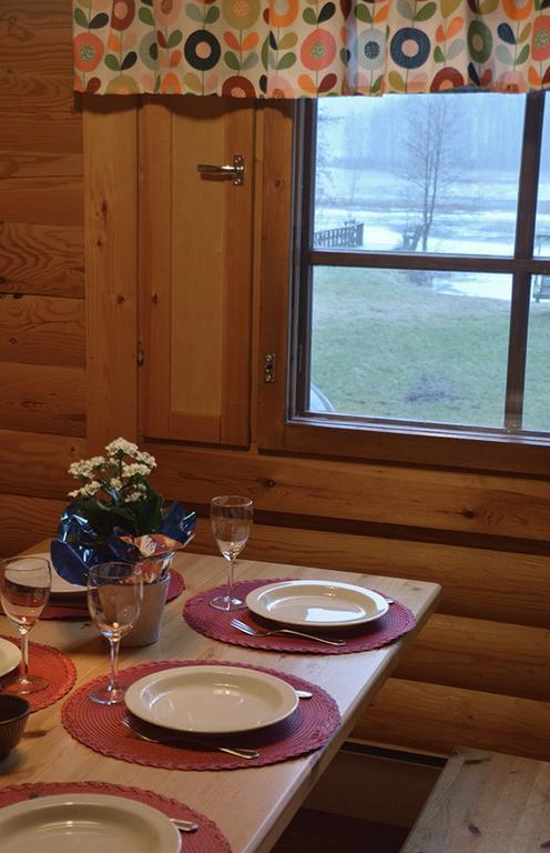 Lomapesae Cottages Pertunmaa Quarto foto