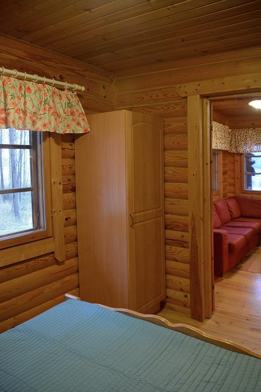 Lomapesae Cottages Pertunmaa Quarto foto